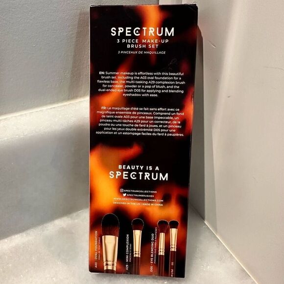 NWT Spectrum Vegan Pantherine 3 Piece Makeup Brush Set Brown OS - Picture 2 of 3